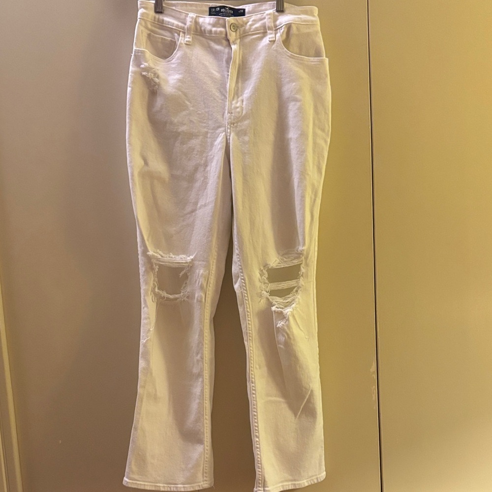 Hollister Women's Ultra High Rise Ripped Dad Jeans White Size 31 R Y2K Classic
